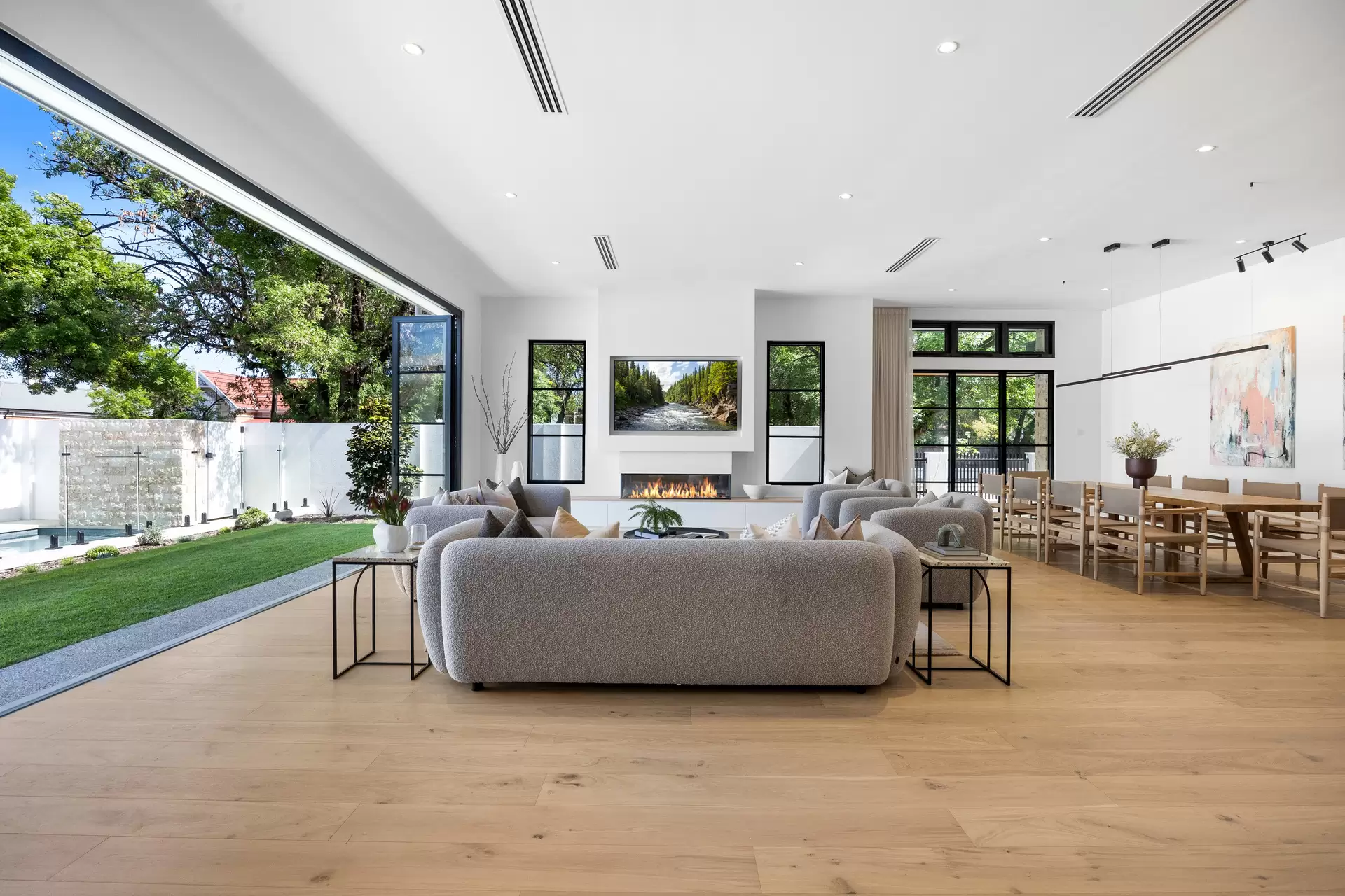 6 Winchester (corner First Avenue) Street, St Peters Sold by Giordano & Partners - image 1