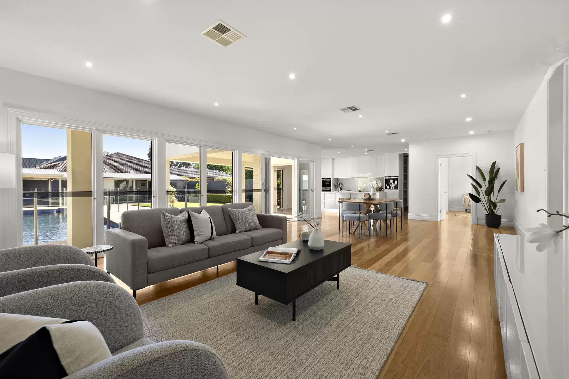 44 Winchester Street, St Peters Leased by Giordano & Partners - image 4