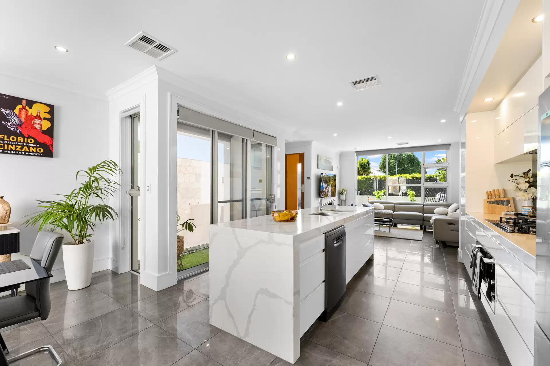 46 North Parkway, Lightsview Sold by Giordano & Partners - image 4