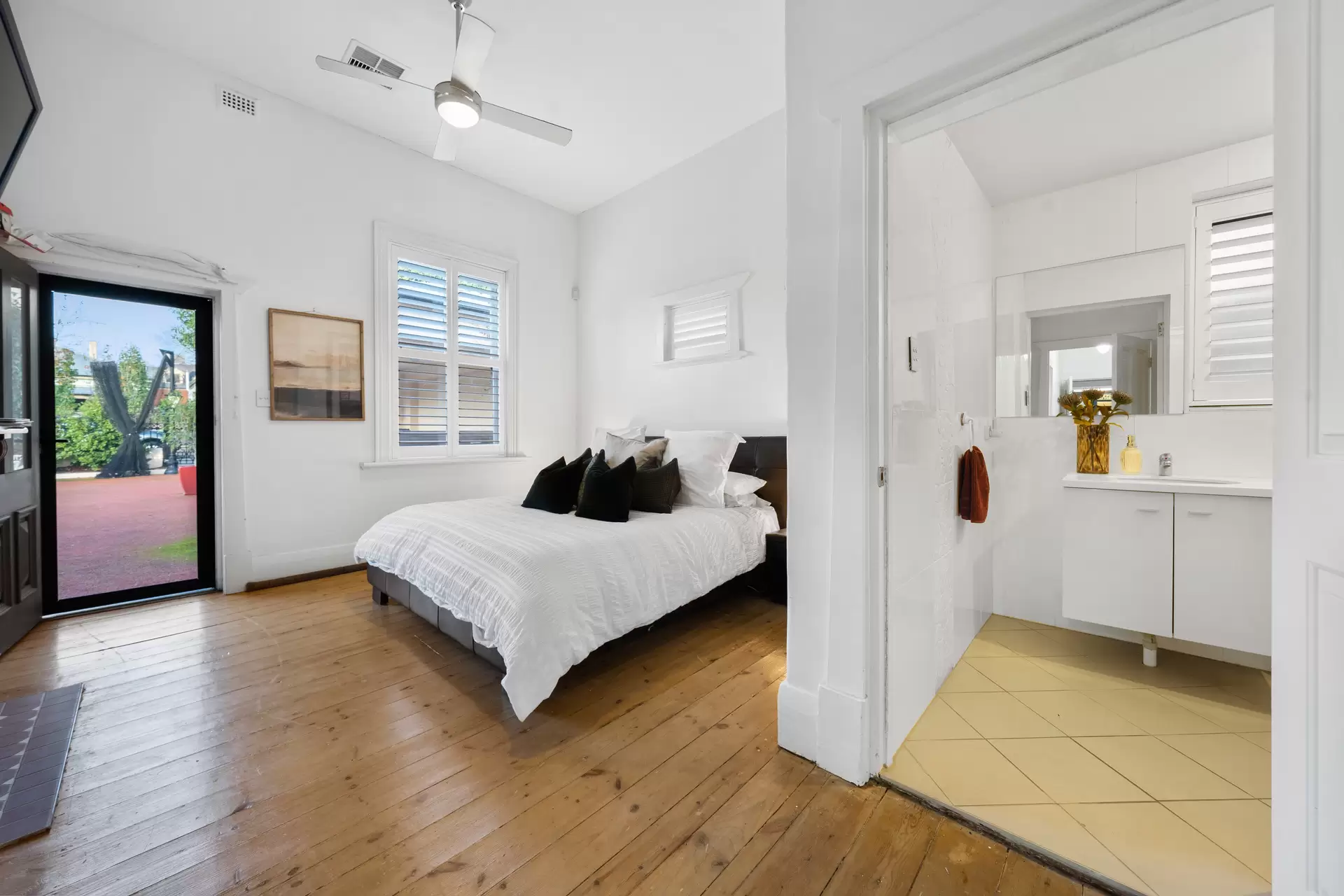 9-11 Foster Street, Norwood Sold by Giordano & Partners - image 24