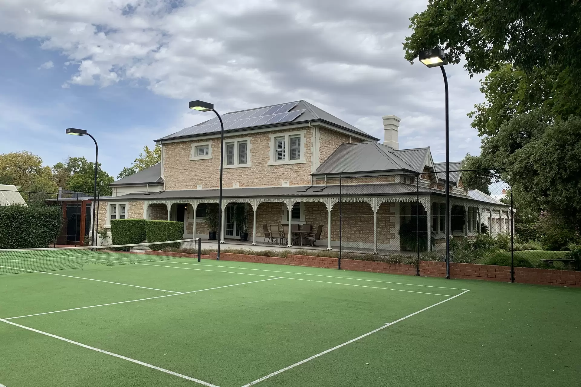 Walkerville Sold by Giordano & Partners - image 1