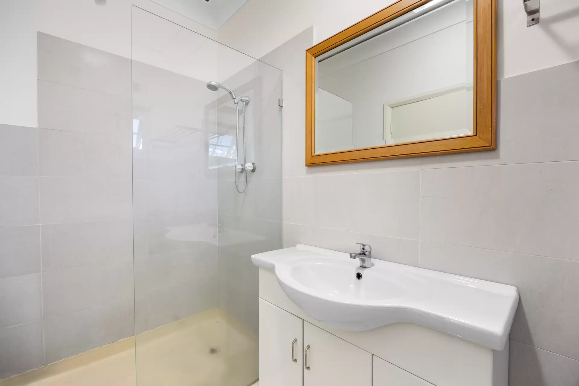 3 Bradfield Street, Burnside Leased by Giordano & Partners - image 8