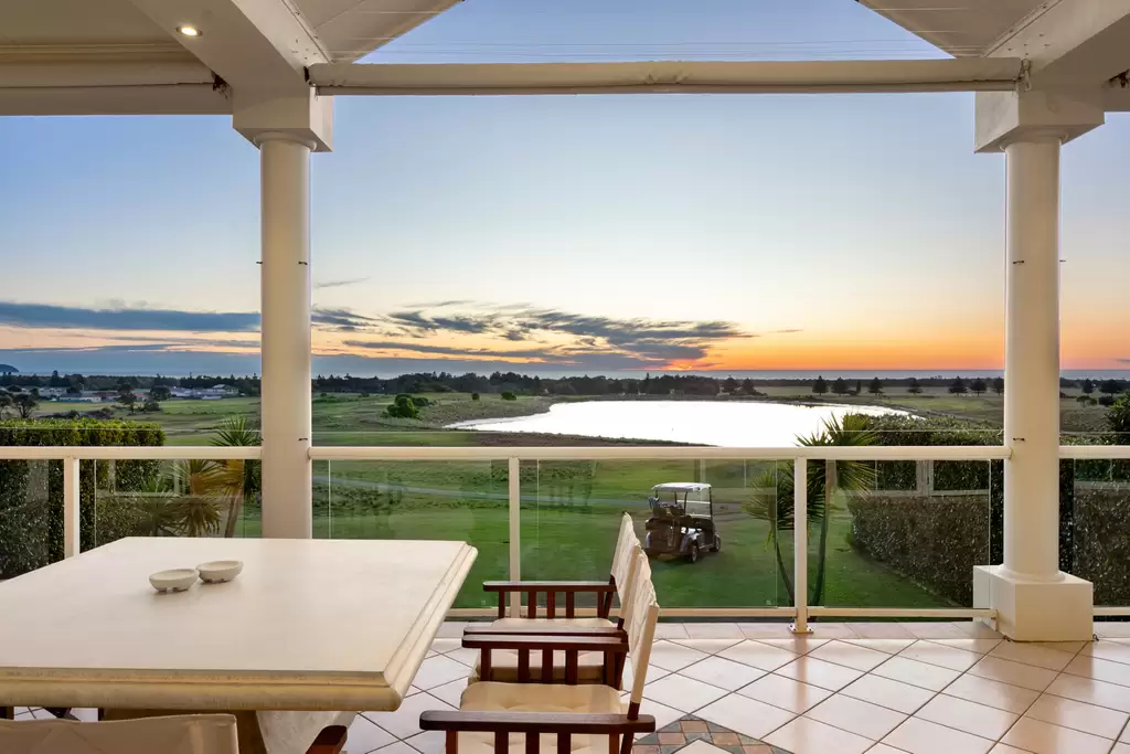 50 Huntingdale Drive, Normanville Sold by Giordano & Partners