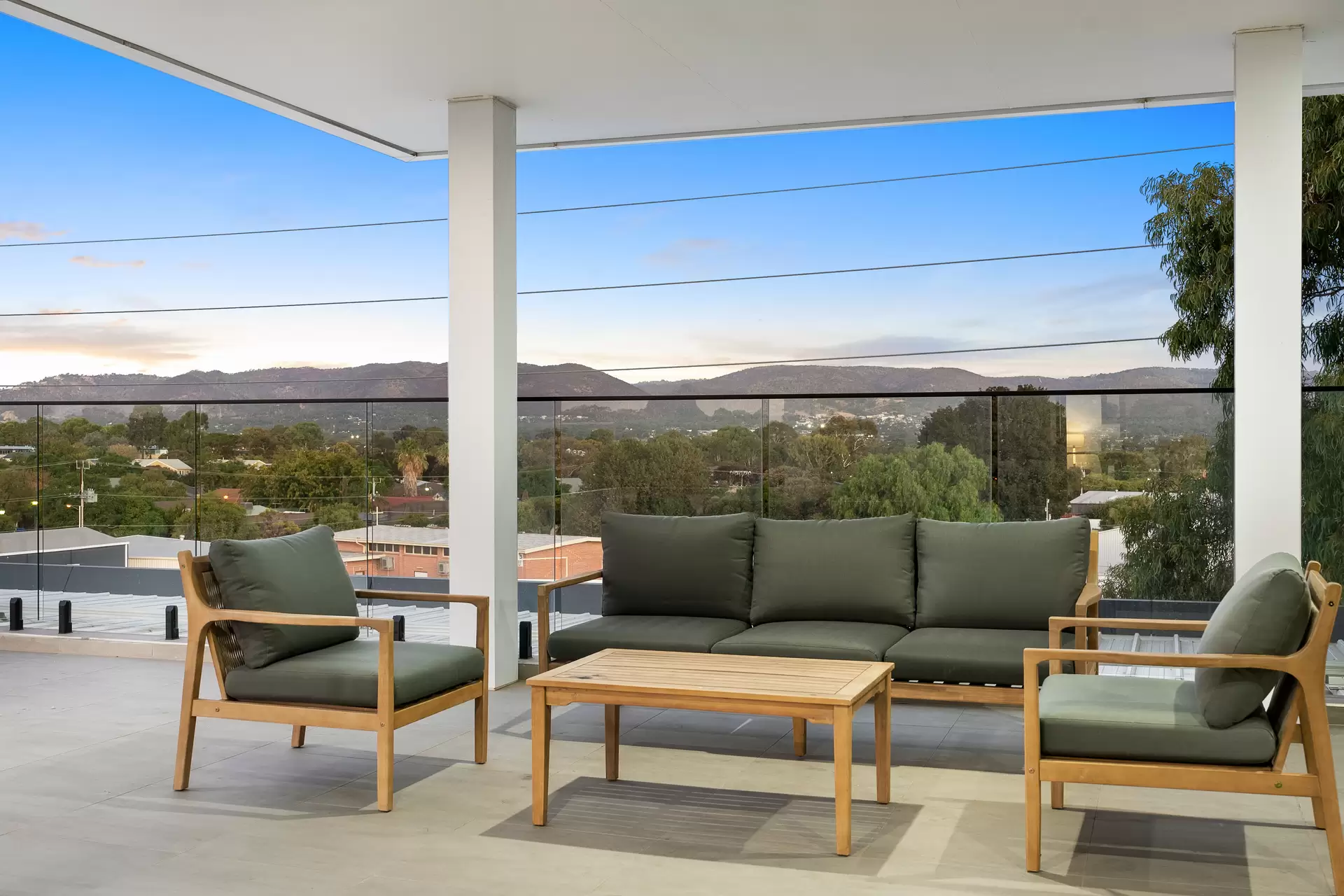 Penthouse/2/483 North East Road, Hillcrest Leased by Giordano & Partners - image 22