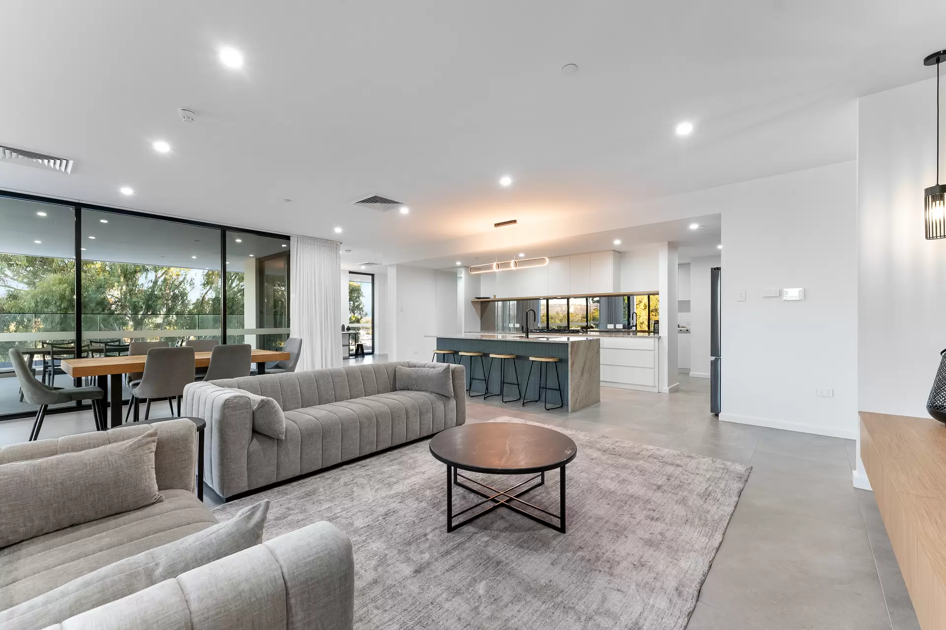 Penthouse/2/483 North East Road, Hillcrest Leased by Giordano & Partners - image 7