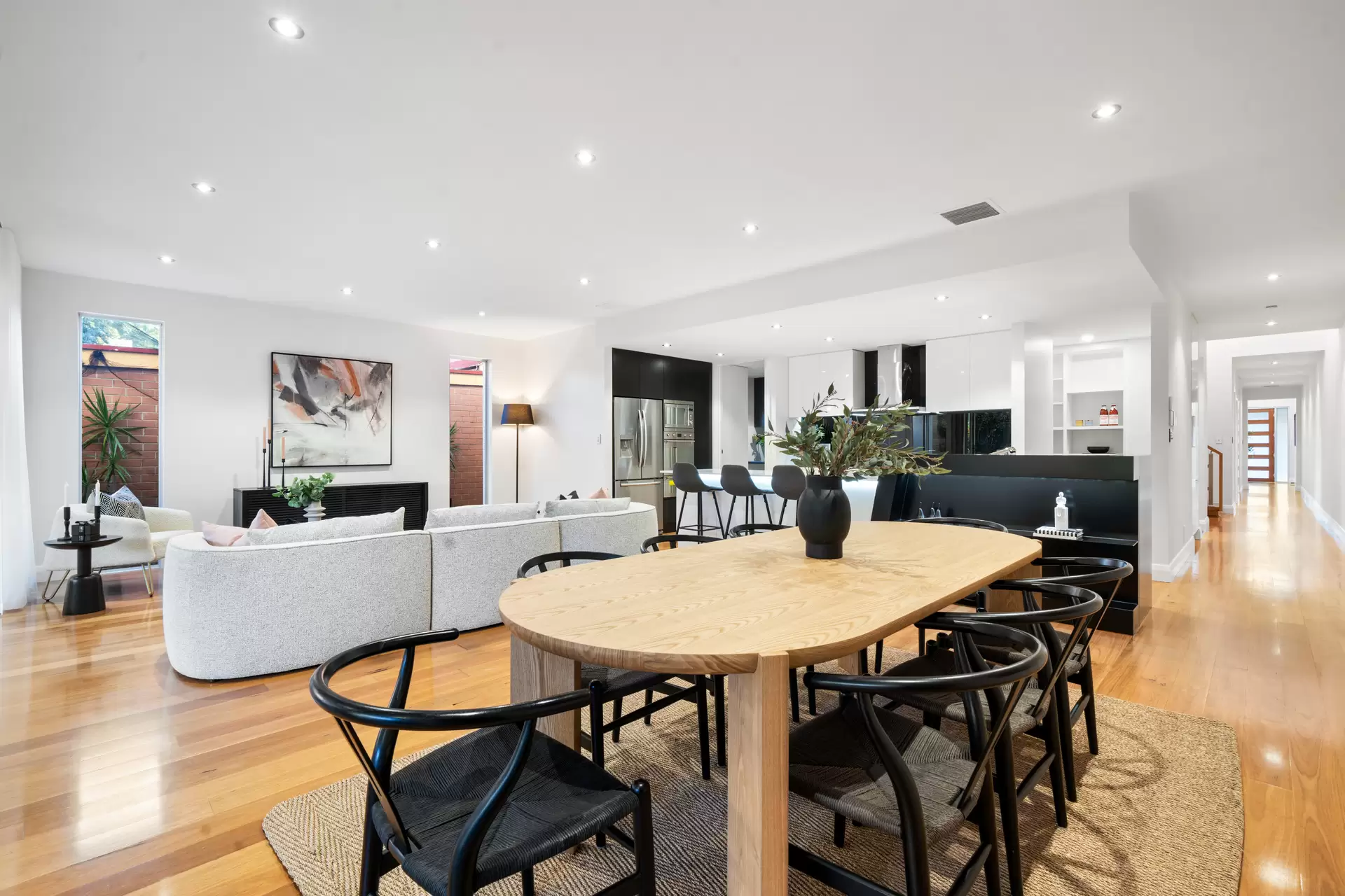 7 & 7a Way Avenue, Myrtle Bank Sold by Giordano & Partners - image 2