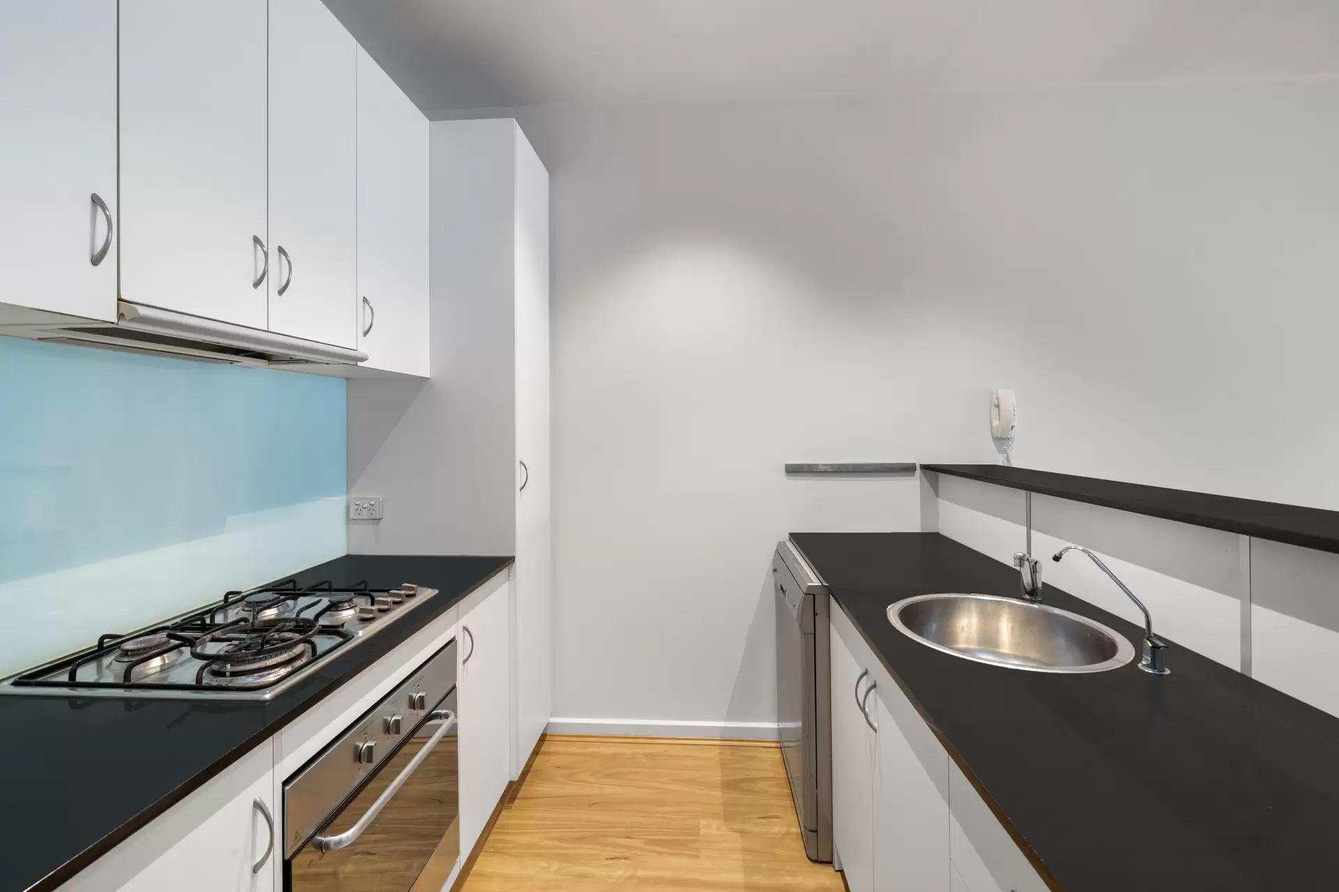 1/12 Toms Court, Adelaide Leased by Giordano & Partners - image 3