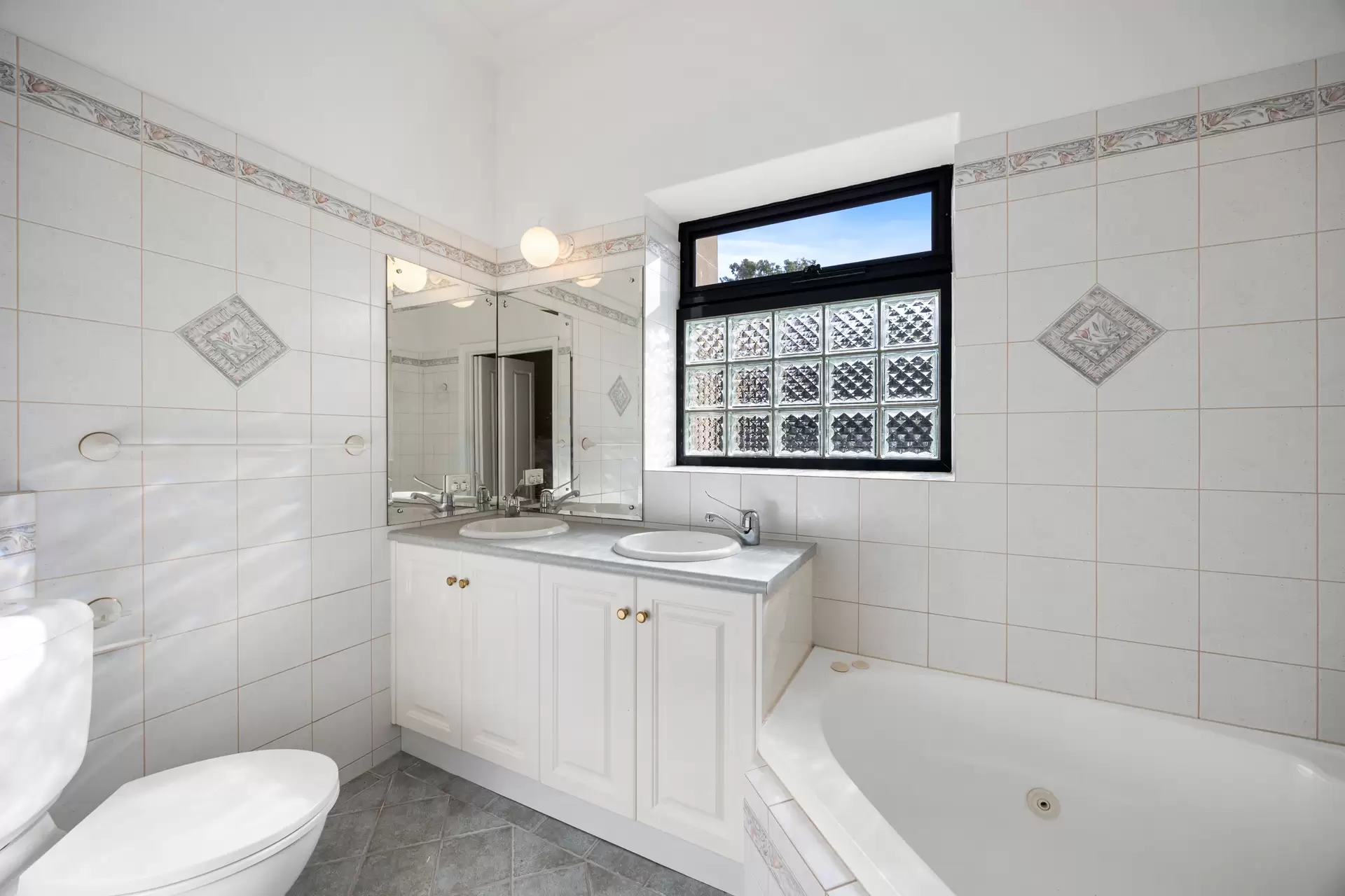 48 Torrens Street, College Park Leased by Giordano & Partners - image 15