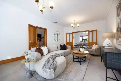 18 Ifould Drive, Burnside For Sale by Giordano & Partners