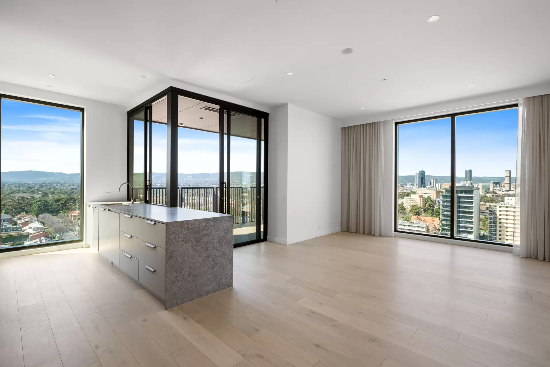 1005/15 Centenary Street, North Adelaide Leased by Giordano & Partners - image 2