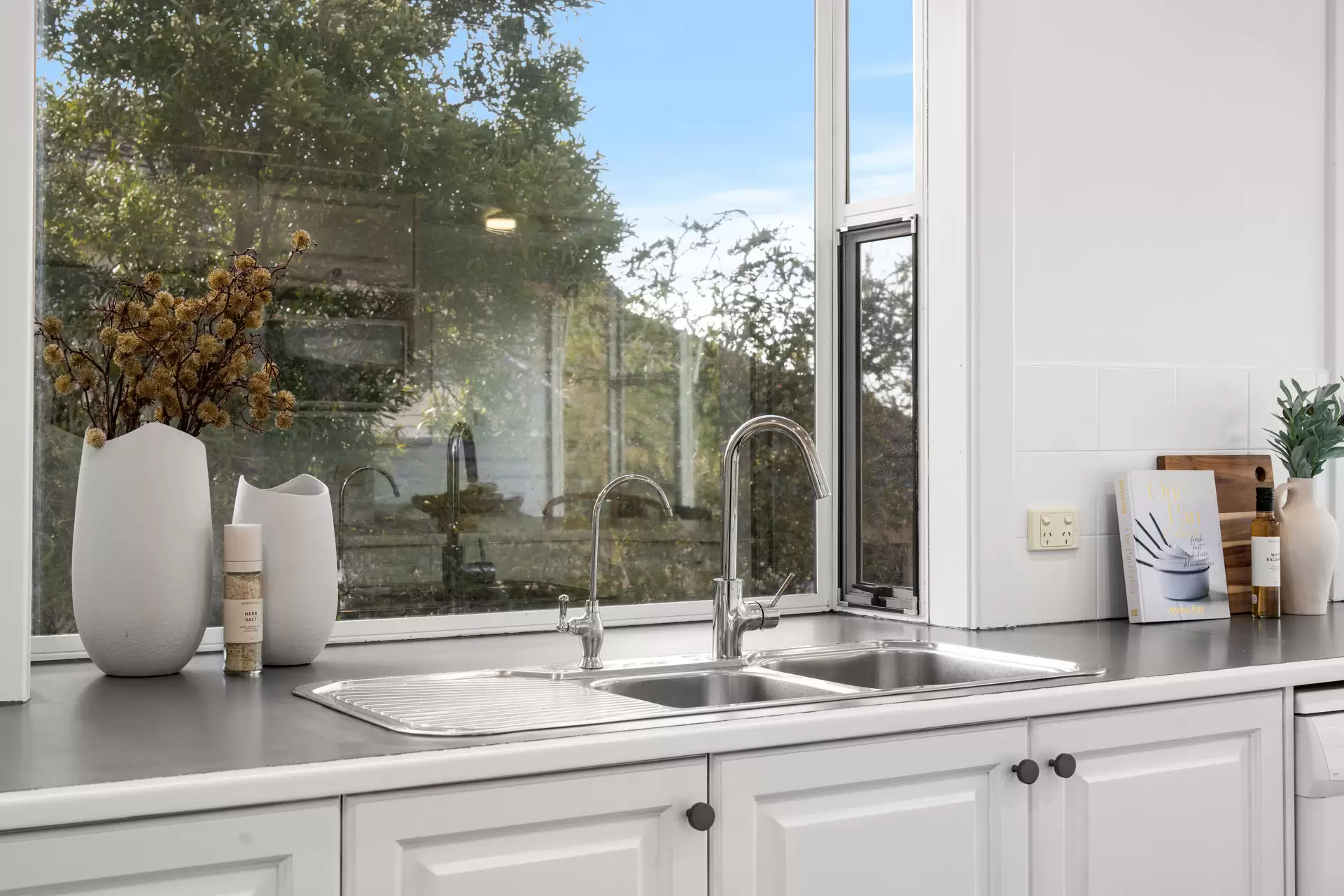 16 Centre Way, Belair For Sale by Giordano & Partners - image 11