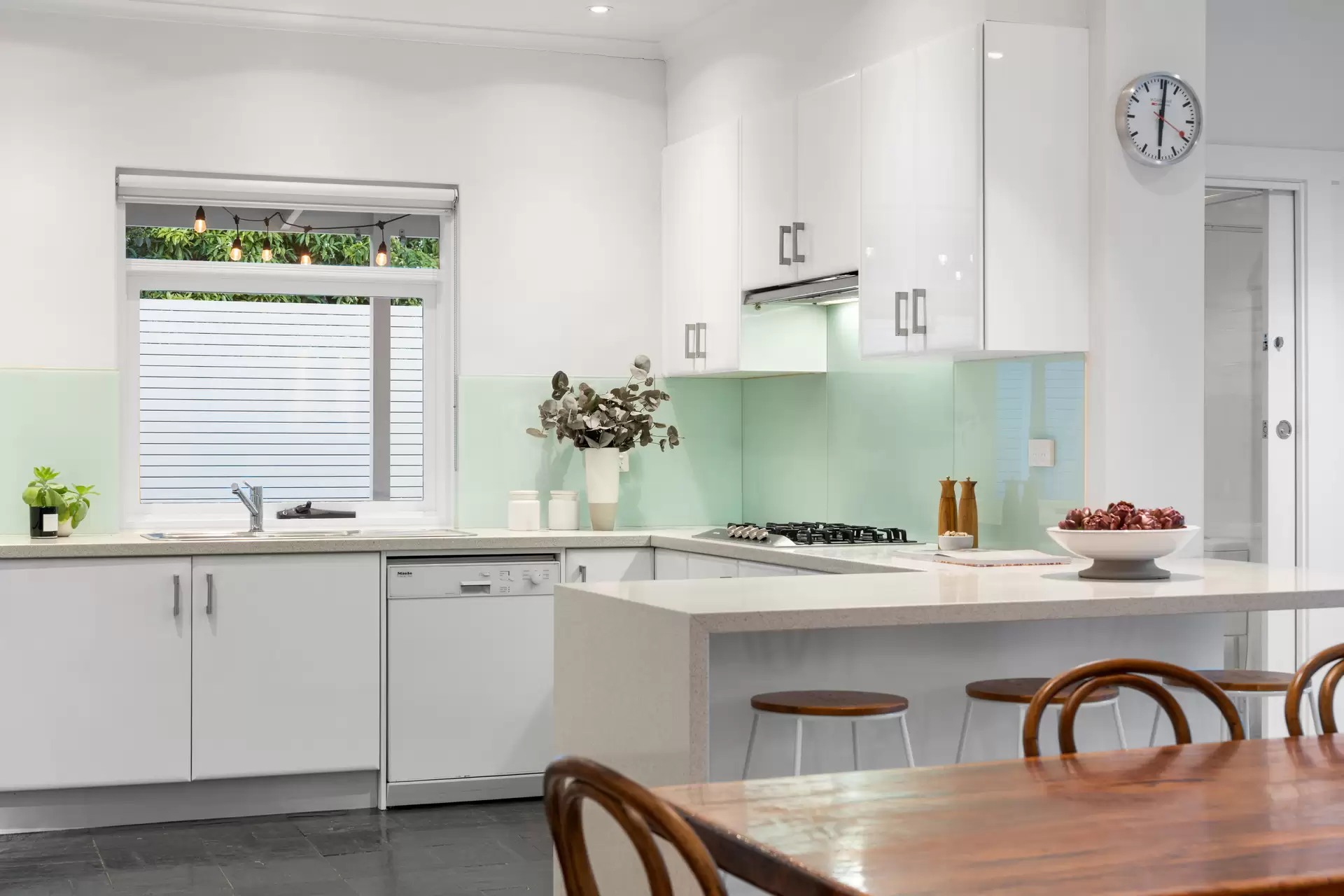 99 Fifth Avenue, Joslin Sold by Giordano & Partners - image 10