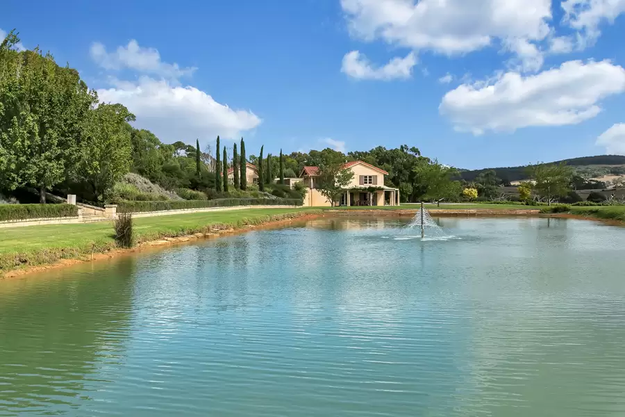 71 Davis Road, Macclesfield Sold by Giordano & Partners - image 11