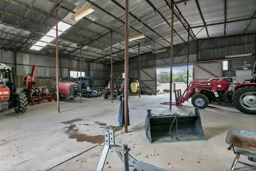 71 Davis Road, Macclesfield Sold by Giordano & Partners - image 29