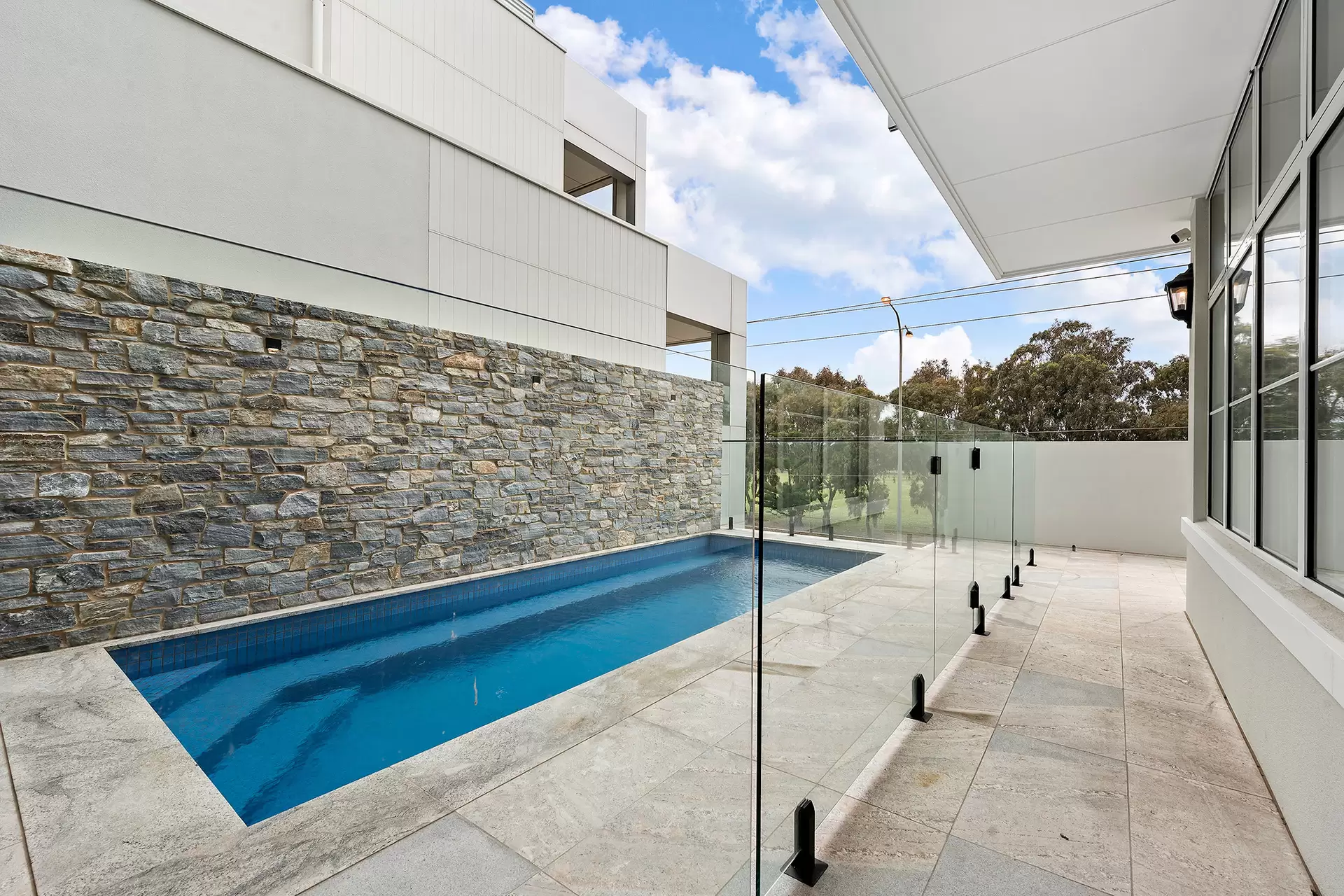 24 Seaview Road, Tennyson Leased by Giordano & Partners - image 12