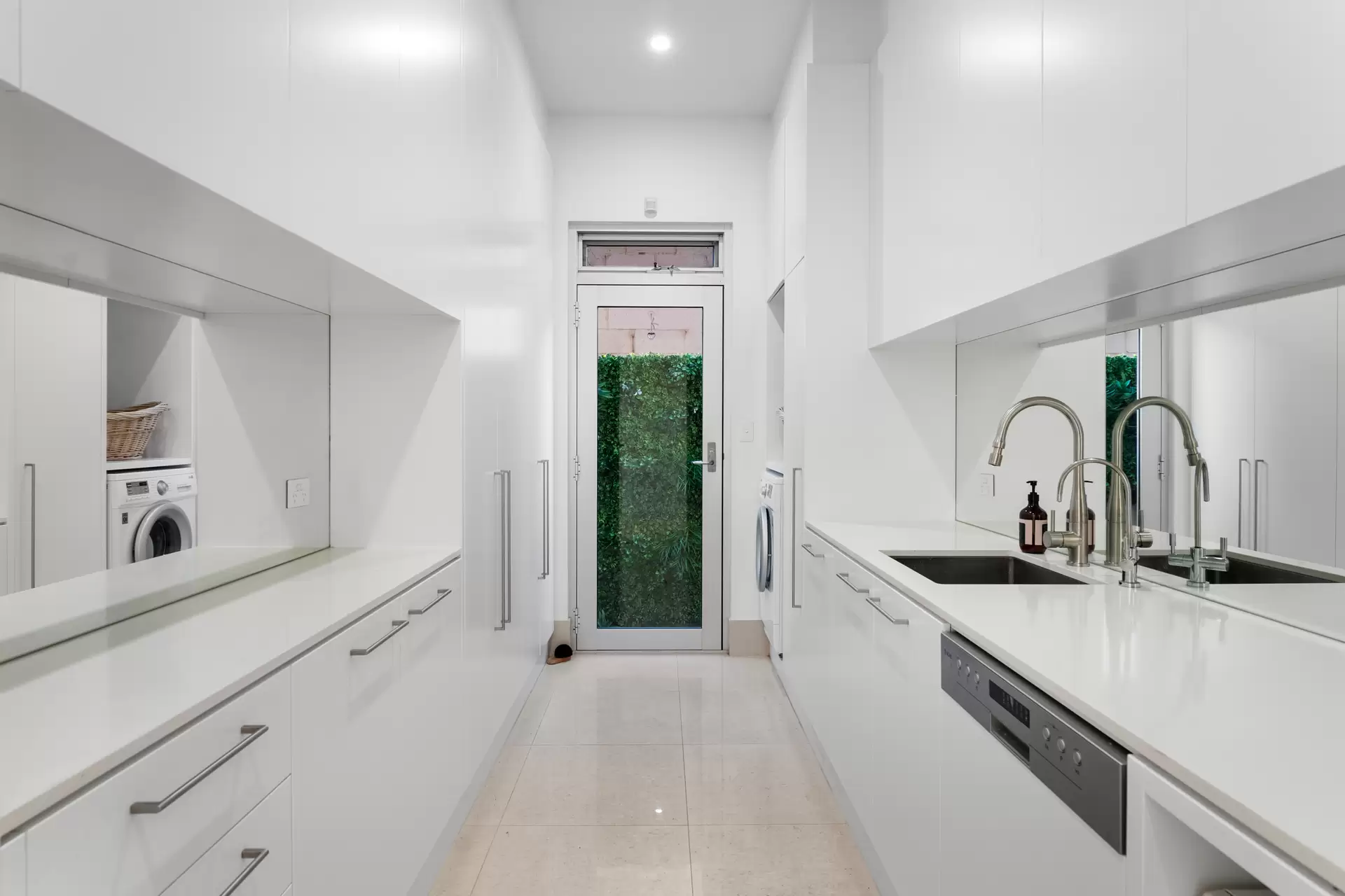 125b Seaview Road, Tennyson Leased by Giordano & Partners - image 14