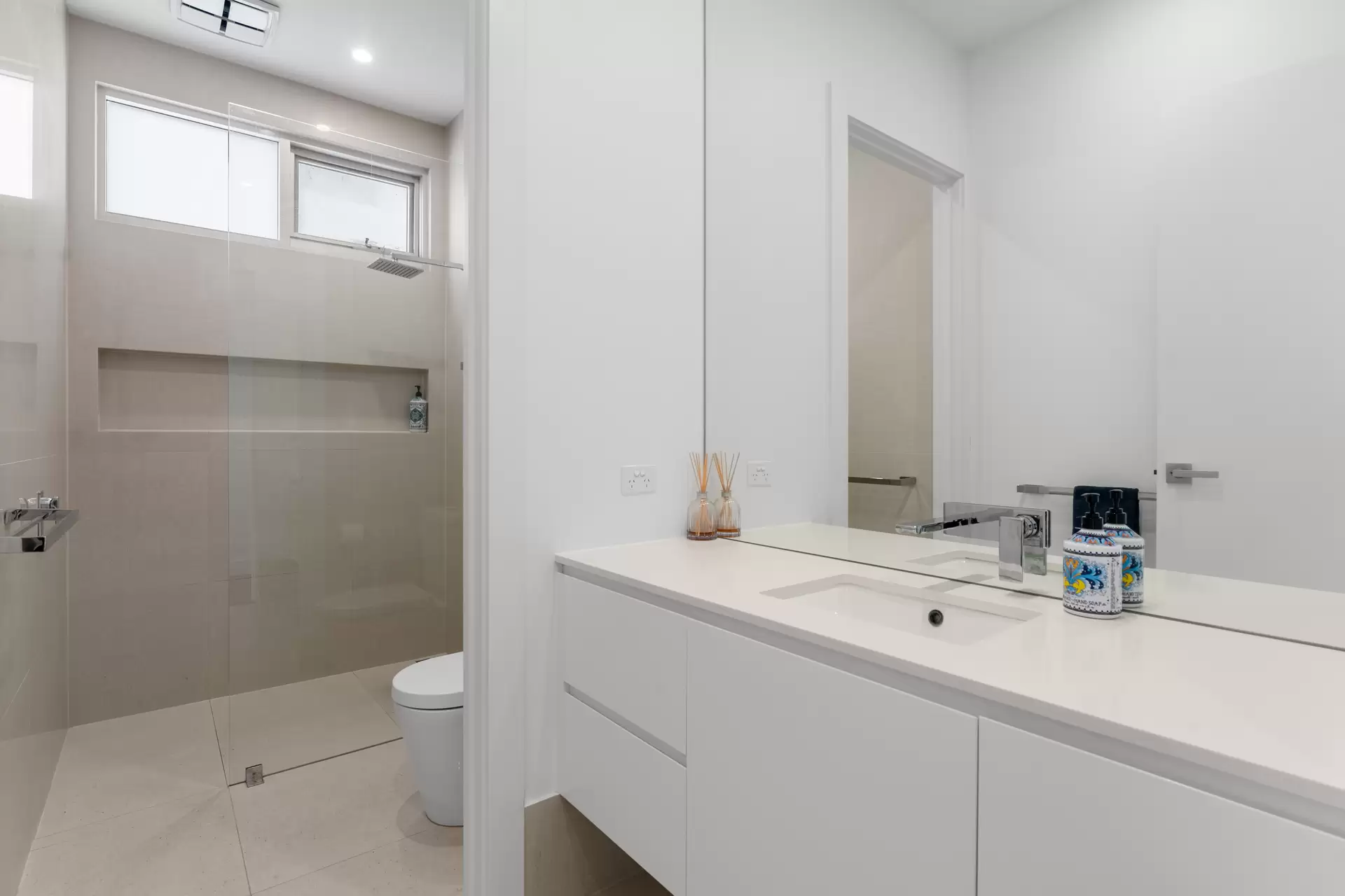 125b Seaview Road, Tennyson Leased by Giordano & Partners - image 13