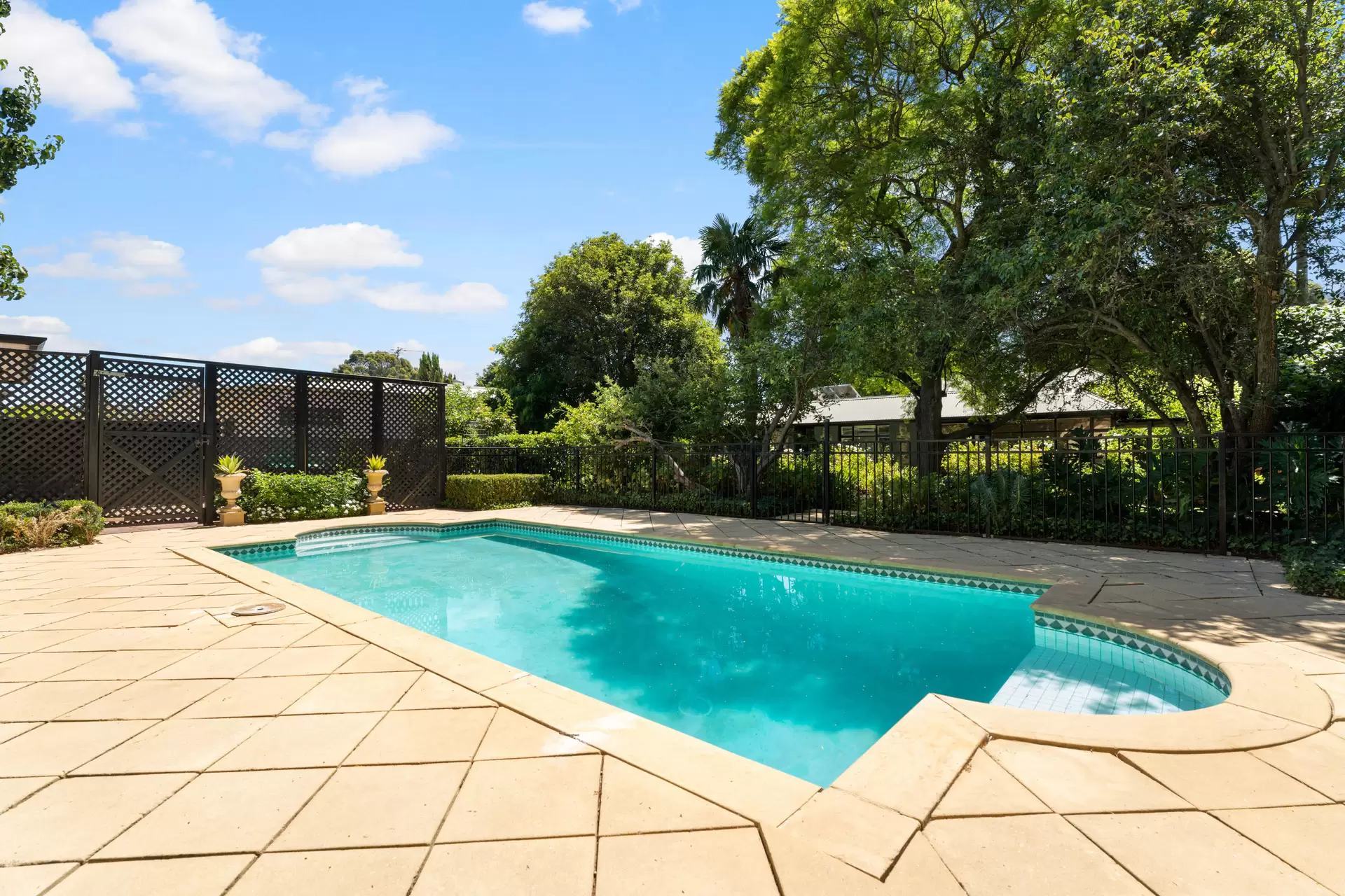 16 Elizabeth Street, Eastwood Leased by Giordano & Partners - image 4