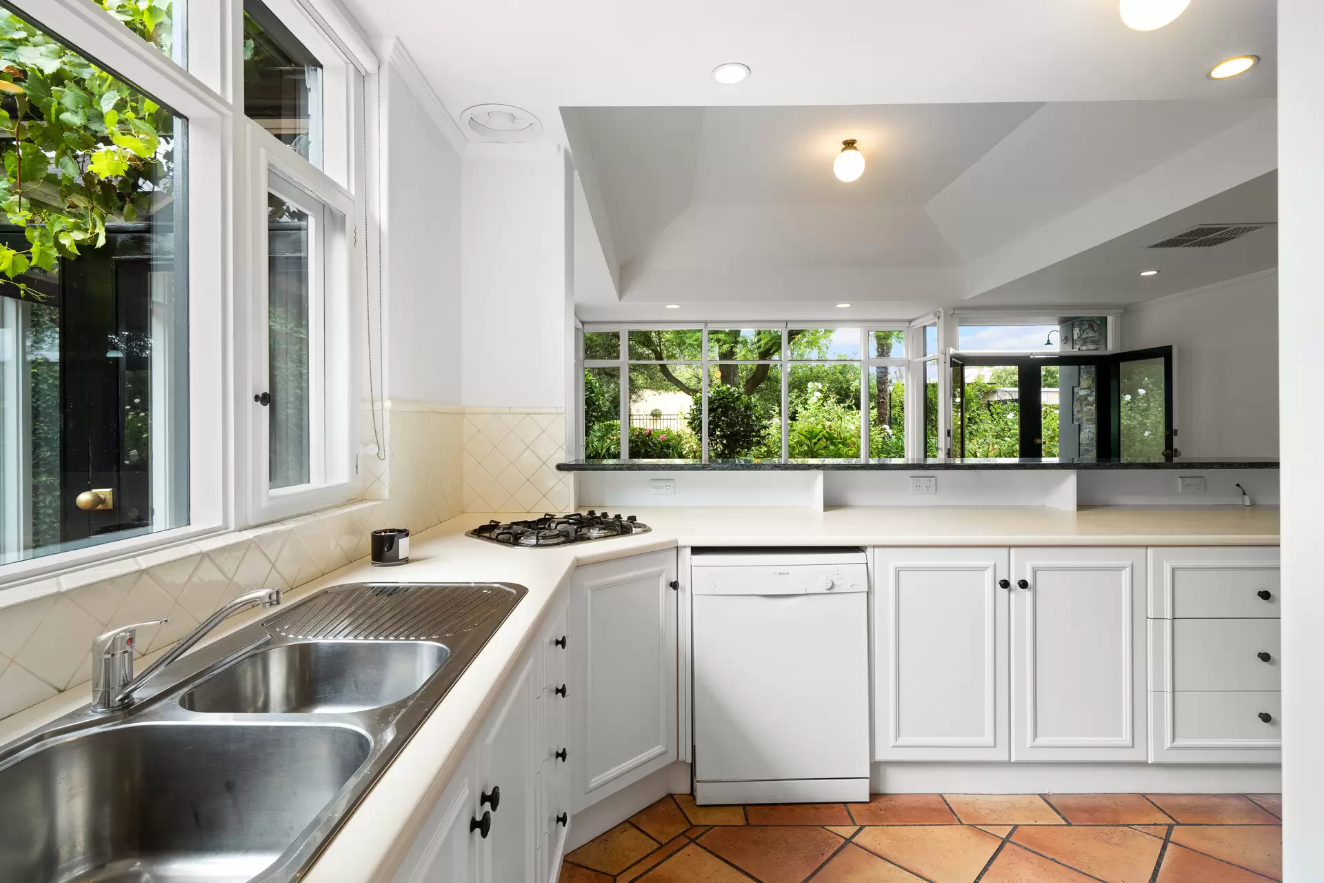 16 Elizabeth Street, Eastwood Leased by Giordano & Partners - image 11