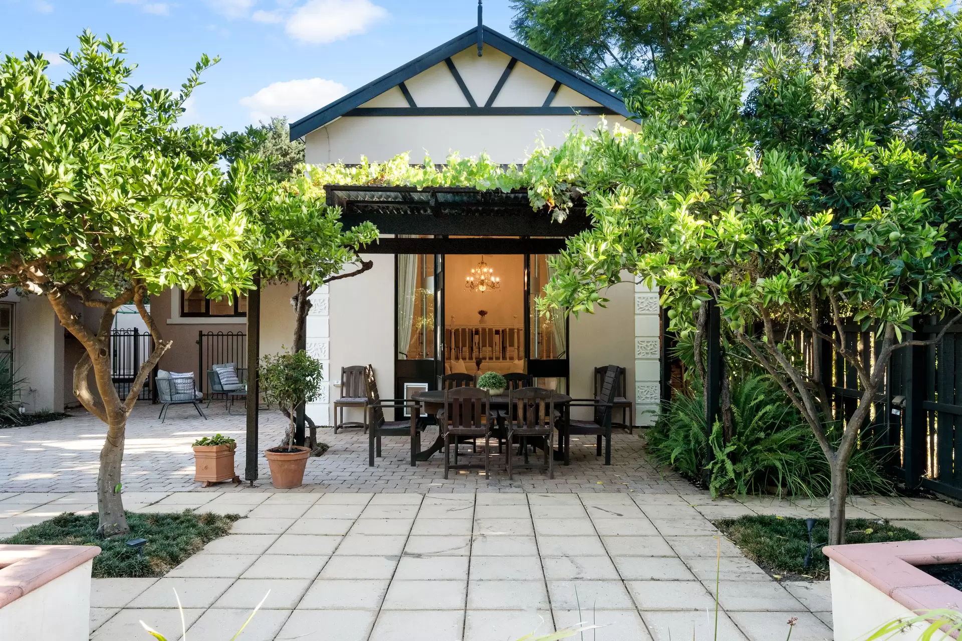 28 Marlborough Street, Malvern Leased by Giordano & Partners - image 8