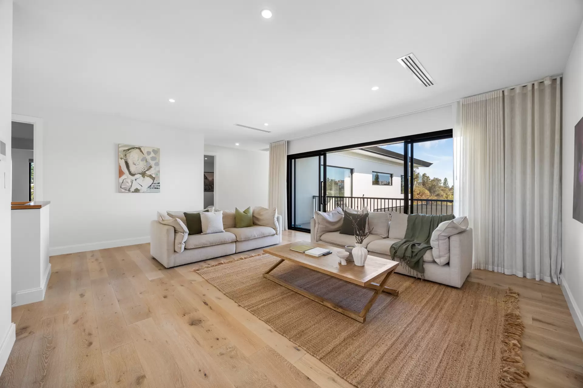 1 Coronado Court, West Lakes Shore Sold by Giordano & Partners - image 17