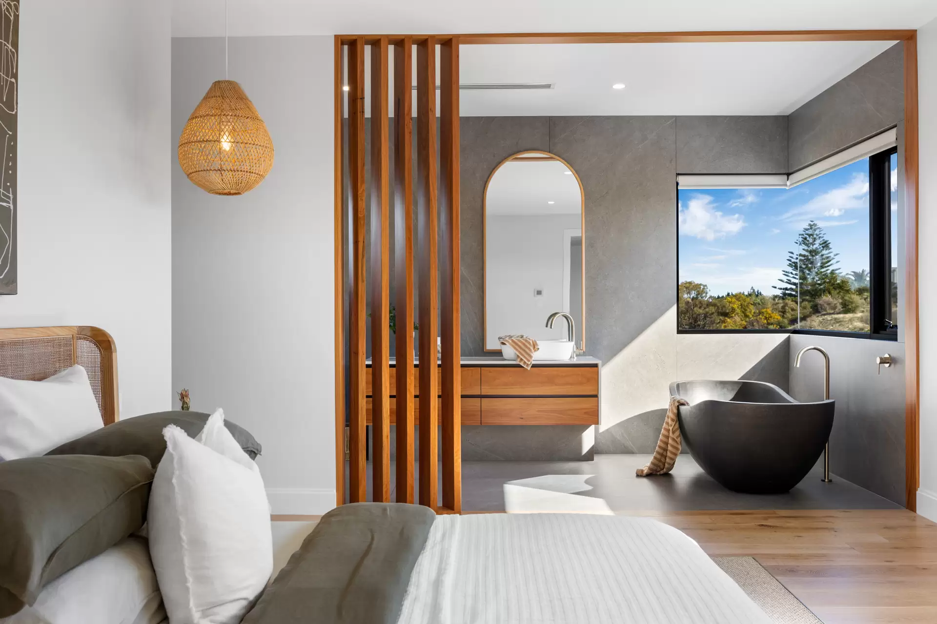 1 Coronado Court, West Lakes Shore Sold by Giordano & Partners - image 23