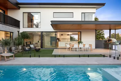 1 Coronado Court, West Lakes Shore Sold by Giordano & Partners