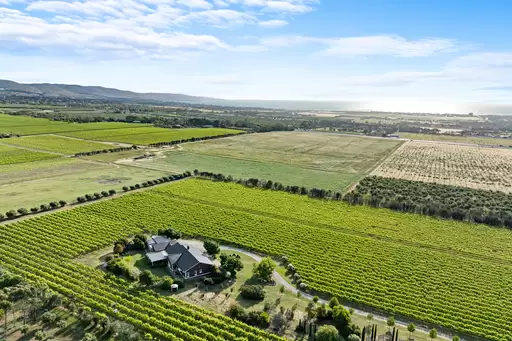 76 Rogers Road, Sellicks Hill For Sale by Giordano & Partners