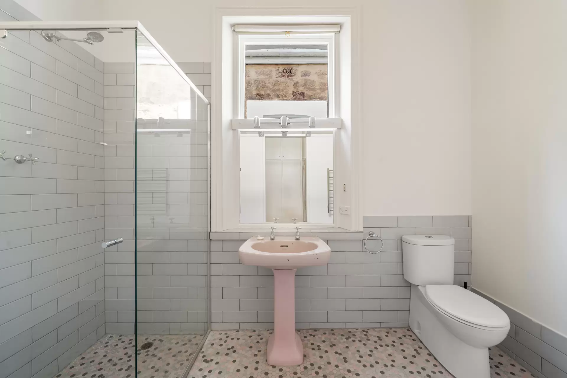 12 MacKinnon Parade, North Adelaide Leased by Giordano & Partners - image 10