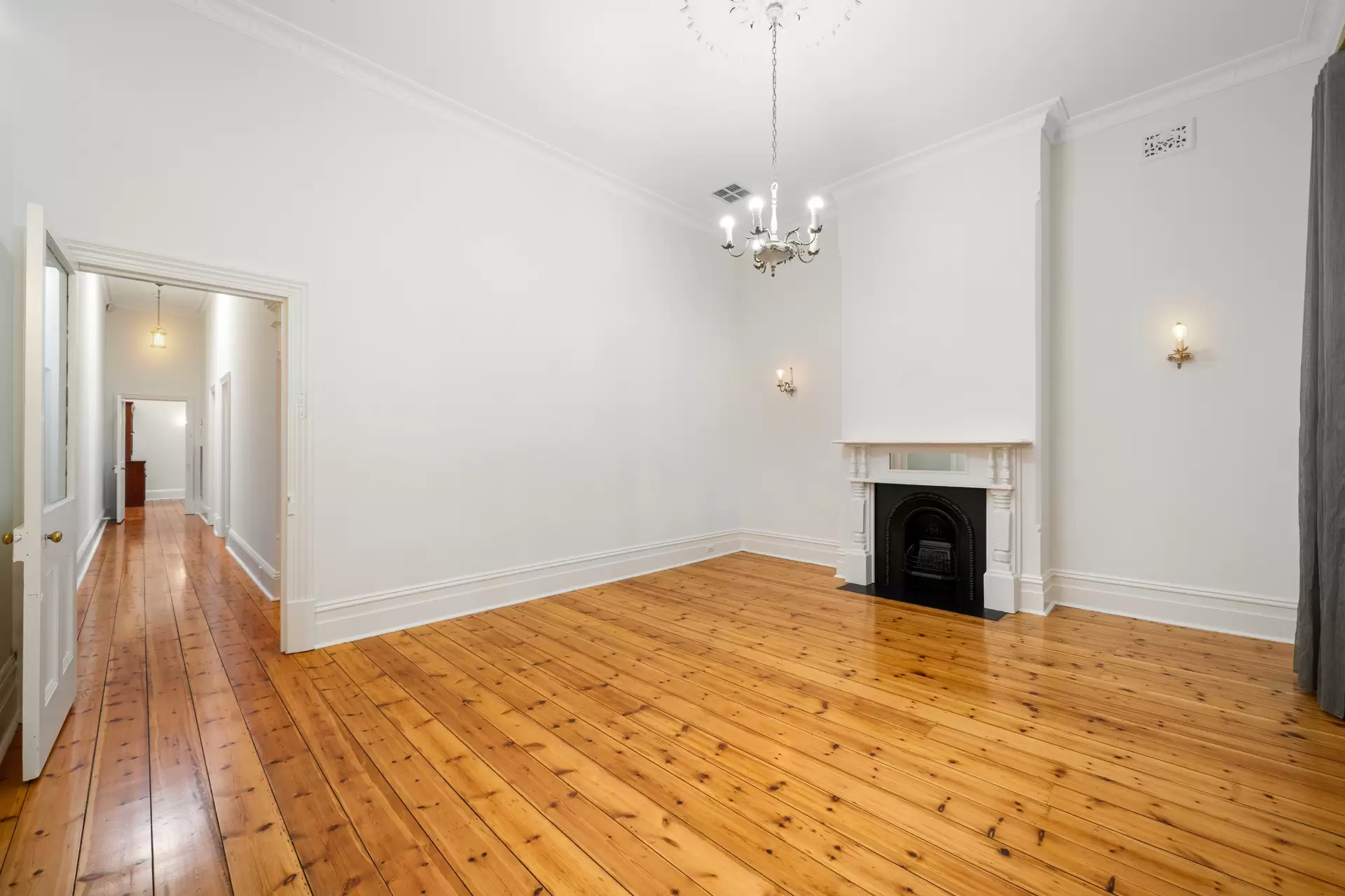 12 MacKinnon Parade, North Adelaide Leased by Giordano & Partners - image 4