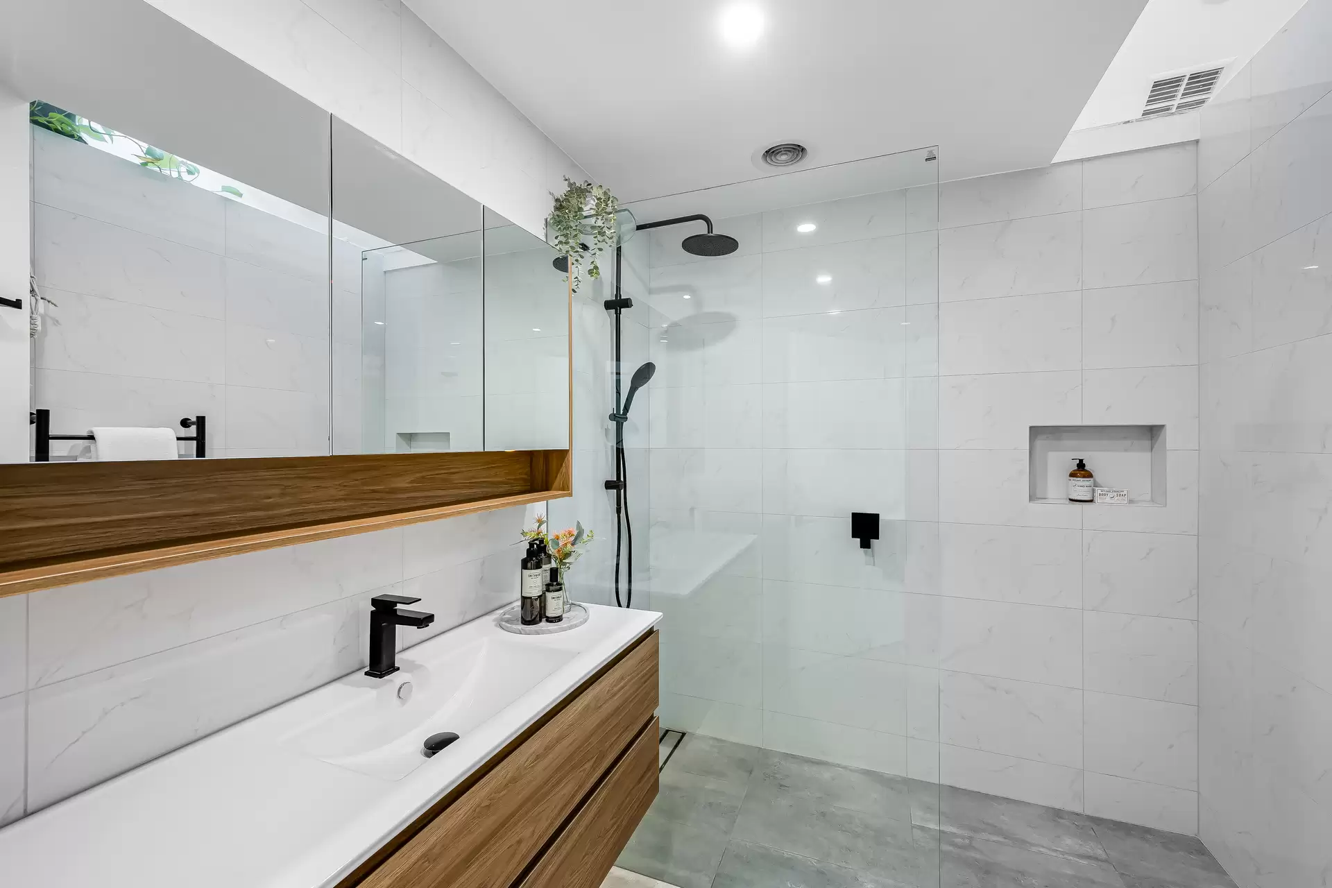 2 Riviera Court, Pasadena For Lease by Giordano & Partners - image 18