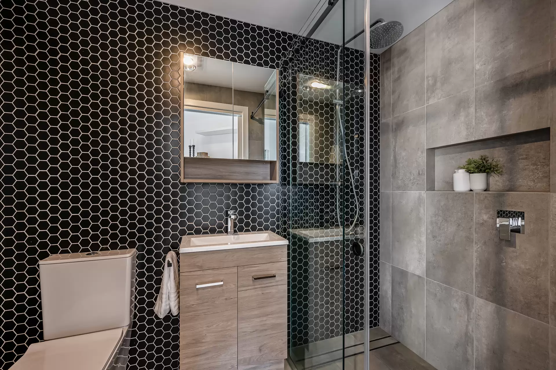2 Riviera Court, Pasadena For Lease by Giordano & Partners - image 16