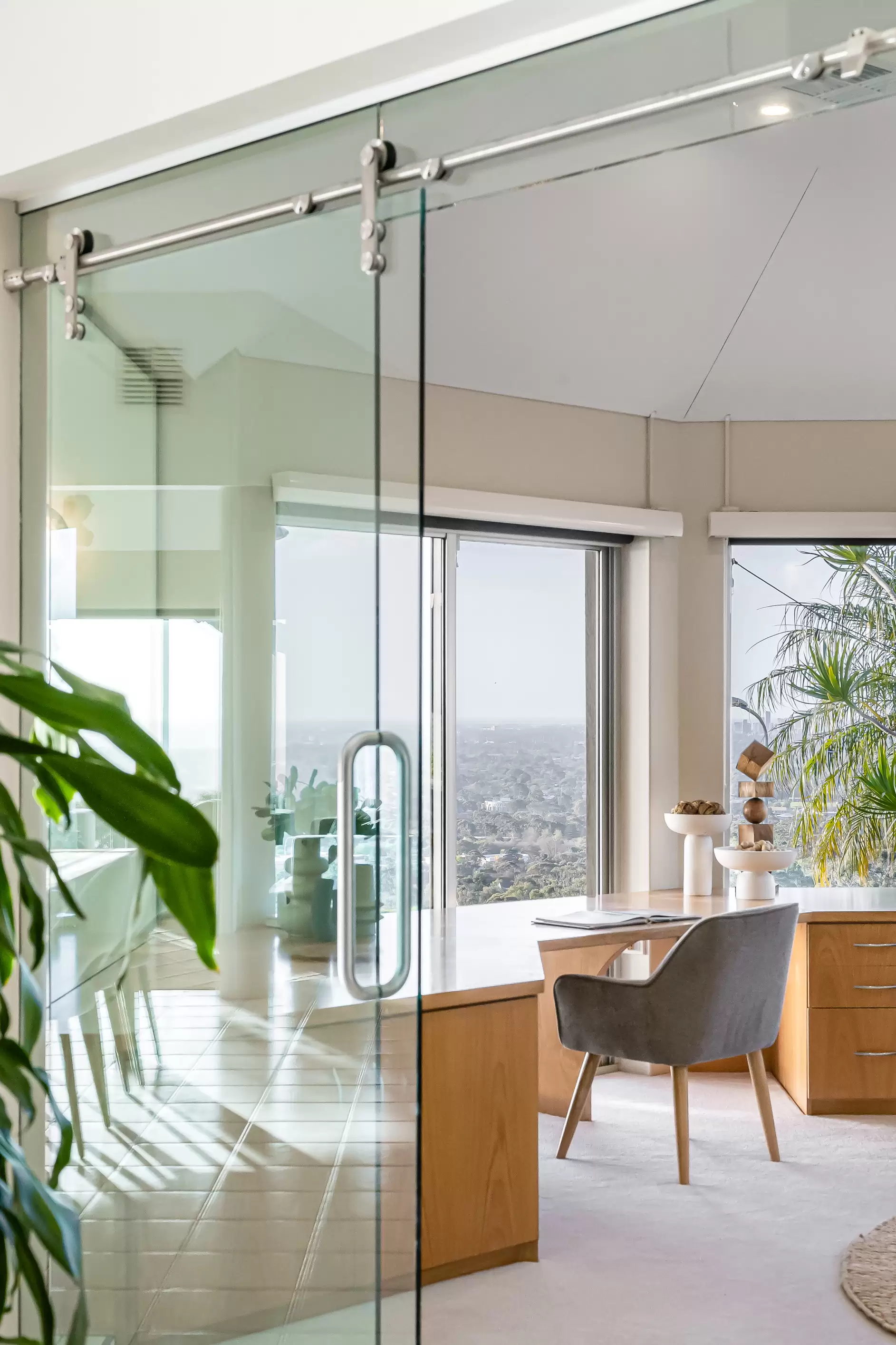 2 Riviera Court, Pasadena For Lease by Giordano & Partners - image 12
