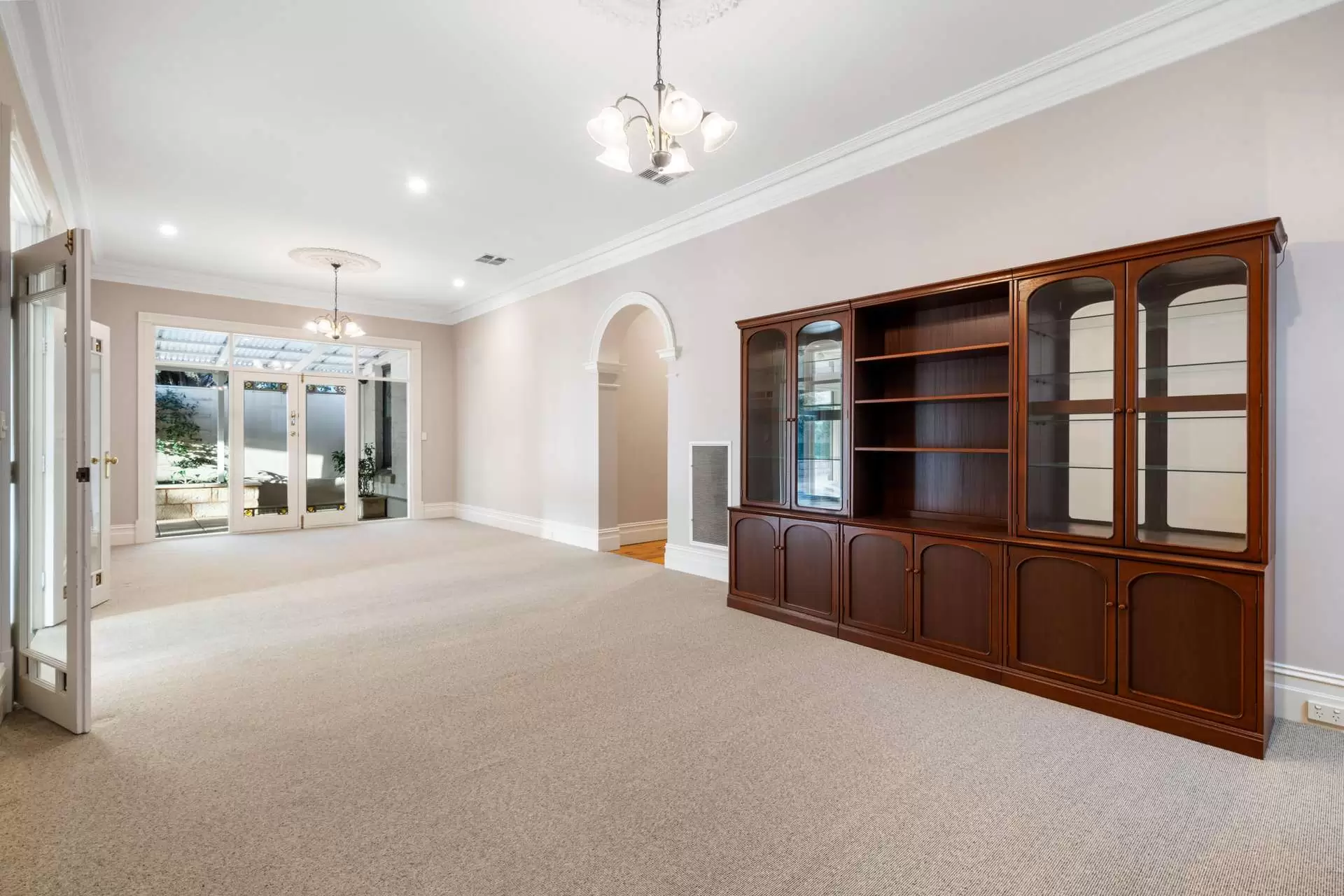 36 Seventh Avenue, St Peters Leased by Giordano & Partners - image 4