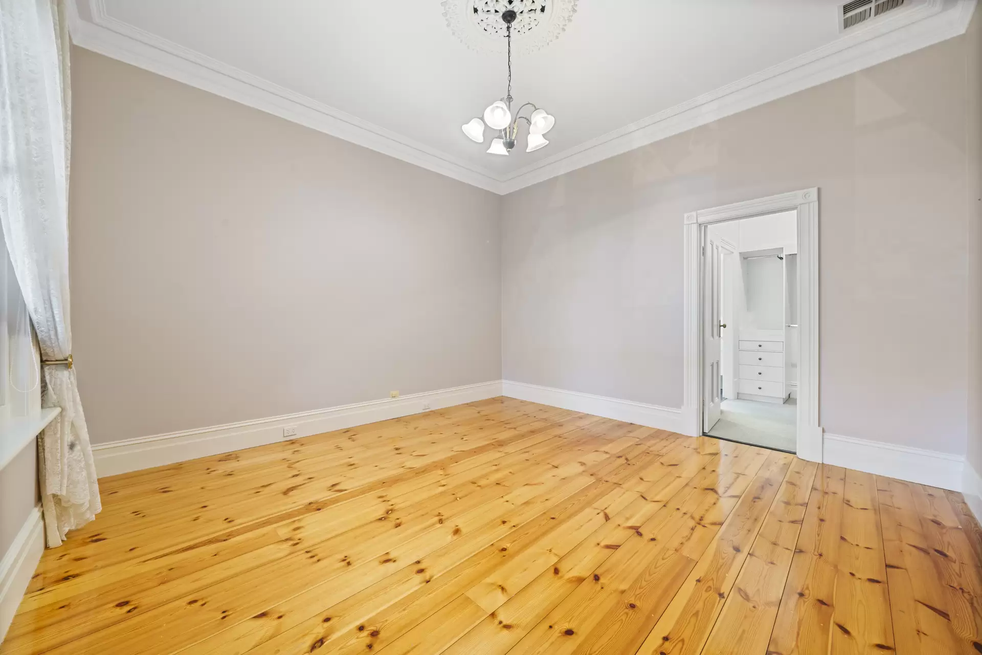 36 Seventh Avenue, St Peters Leased by Giordano & Partners - image 14