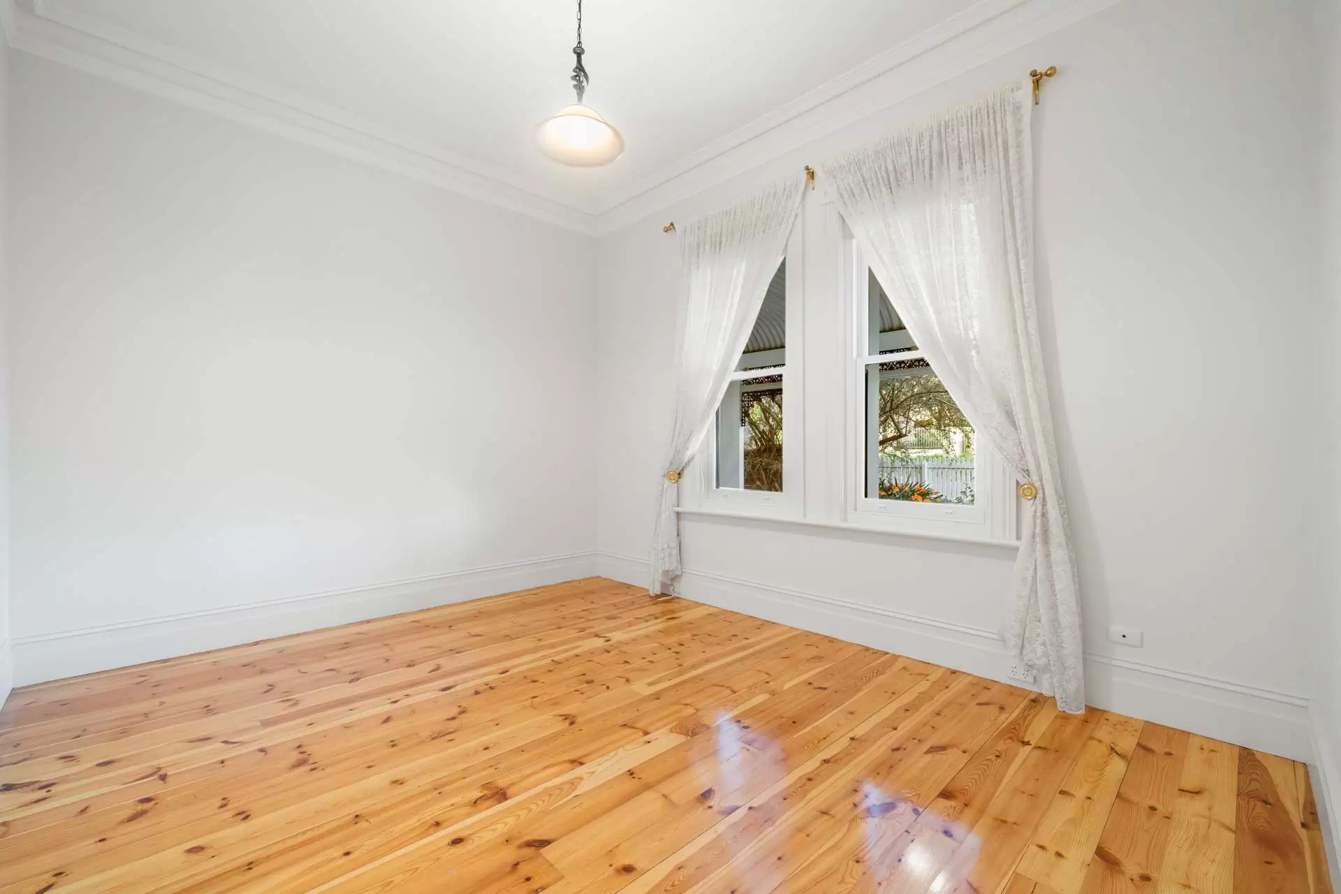 36 Seventh Avenue, St Peters Leased by Giordano & Partners - image 16