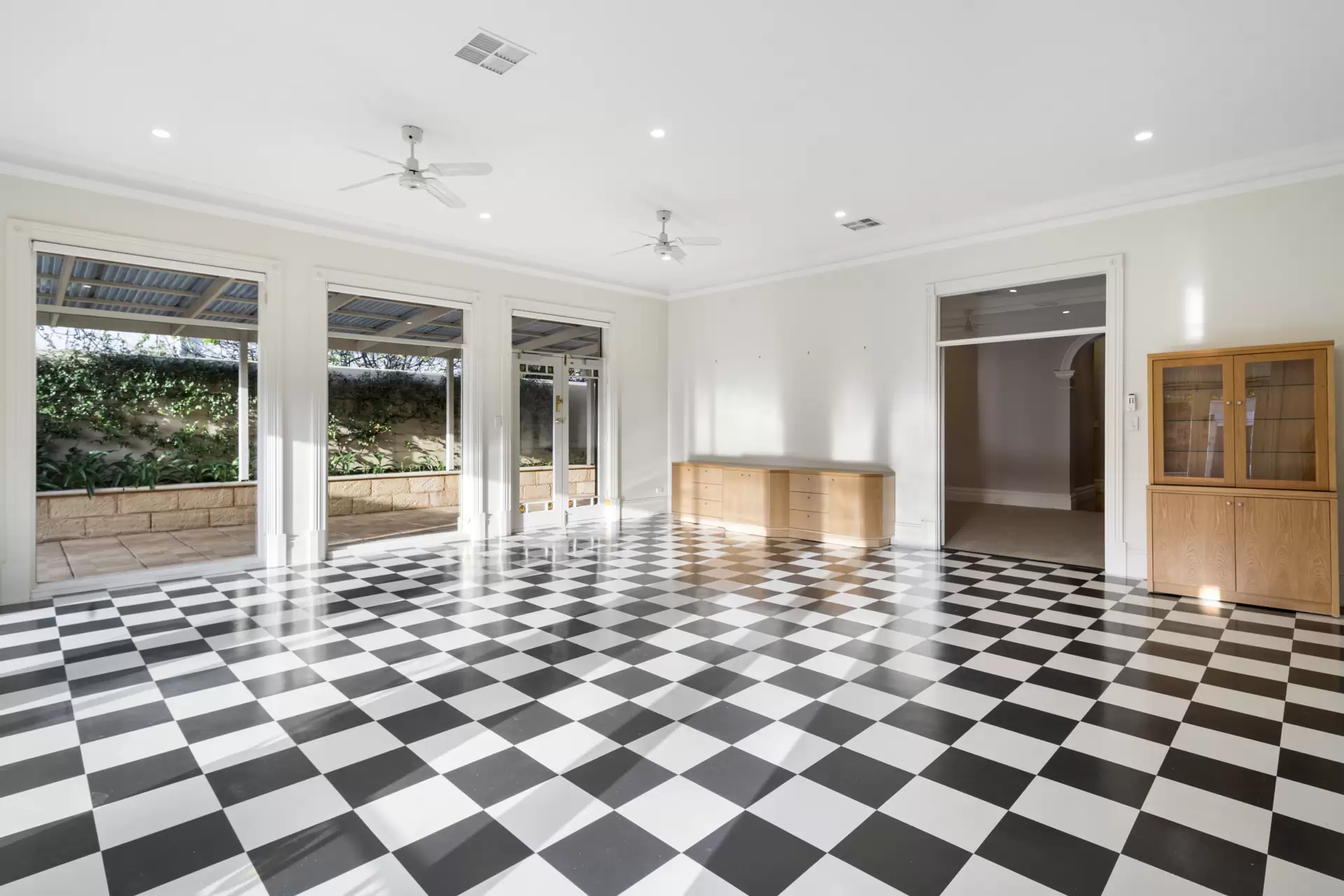 36 Seventh Avenue, St Peters Leased by Giordano & Partners - image 10