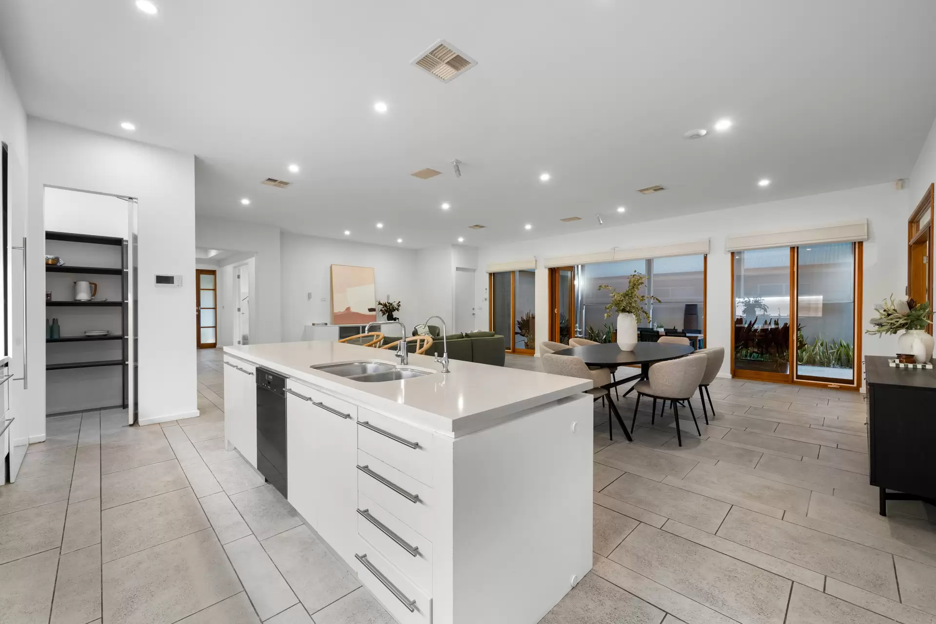 63 Broad Street, Marden Auction by Giordano & Partners - image 10